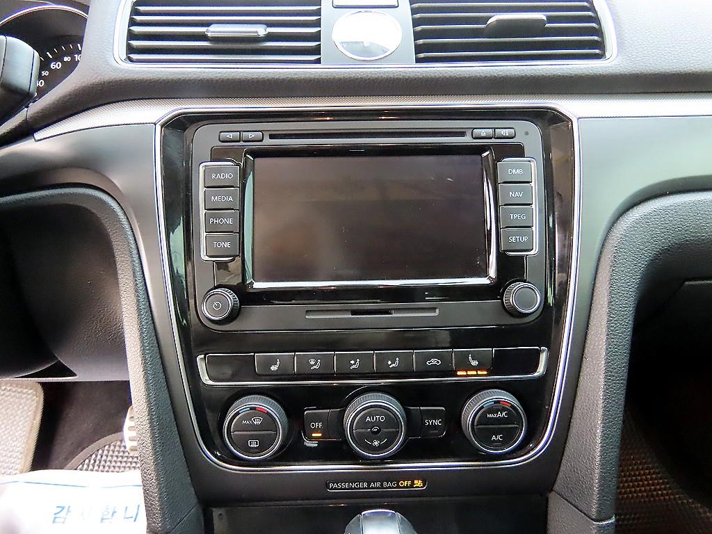 Volkswagen Passat - Vista 12