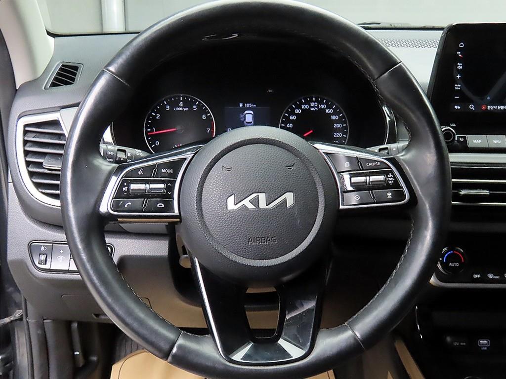 KIA Seltos - Vista 9