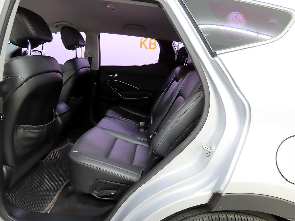 HYUNDAI Santa Fe - Vista 6