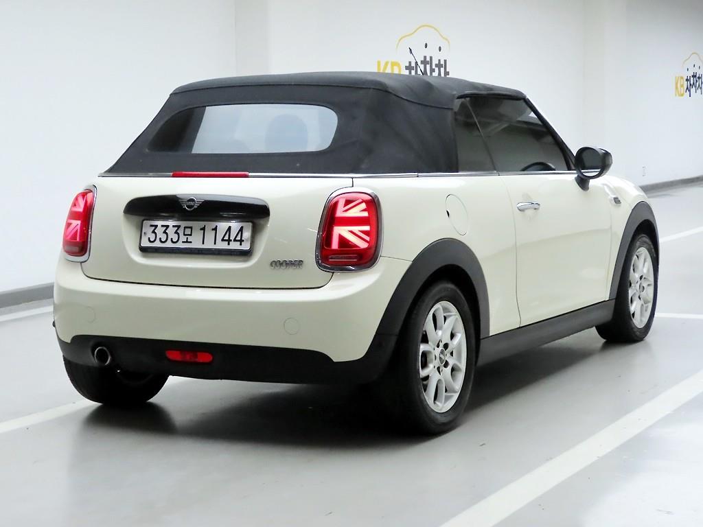 Mini Cooper Convertible - Vista 4