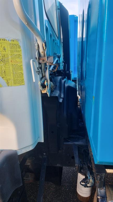 medium and large cargo apChoukJingae - Vista 3