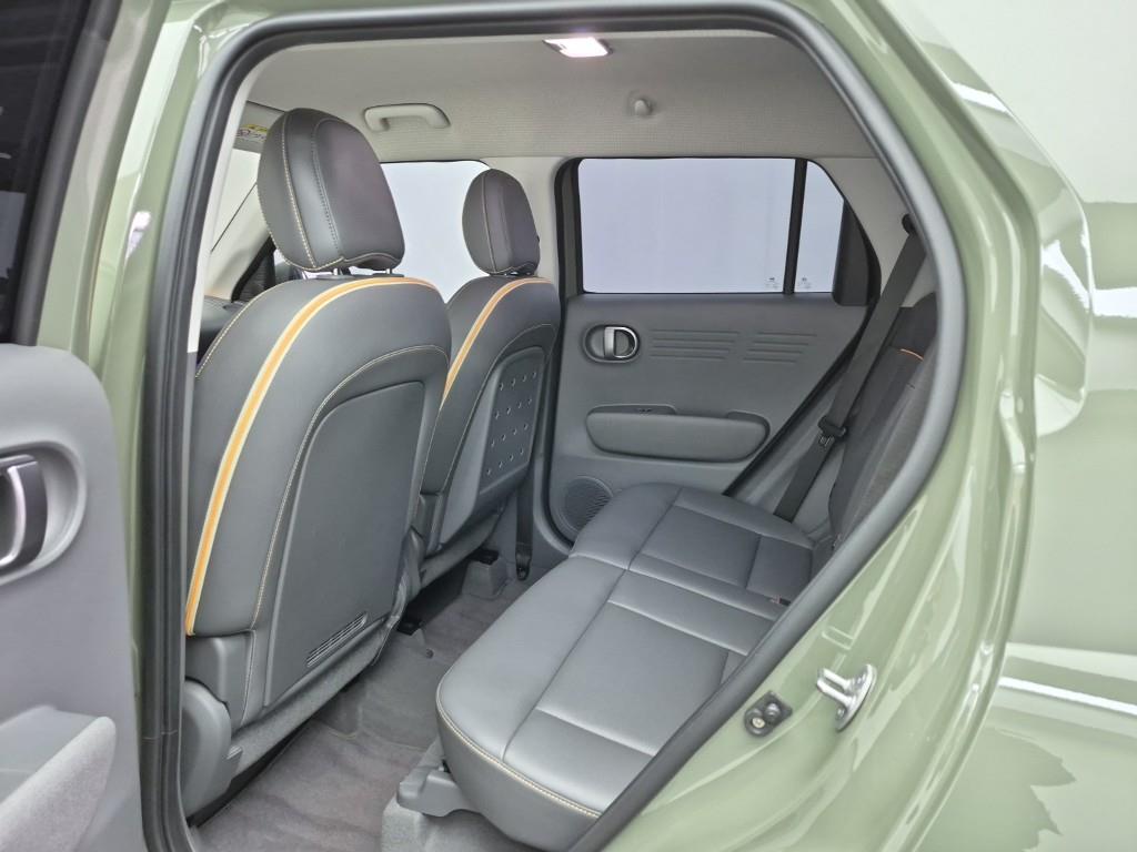 HYUNDAI Casper - Vista 12