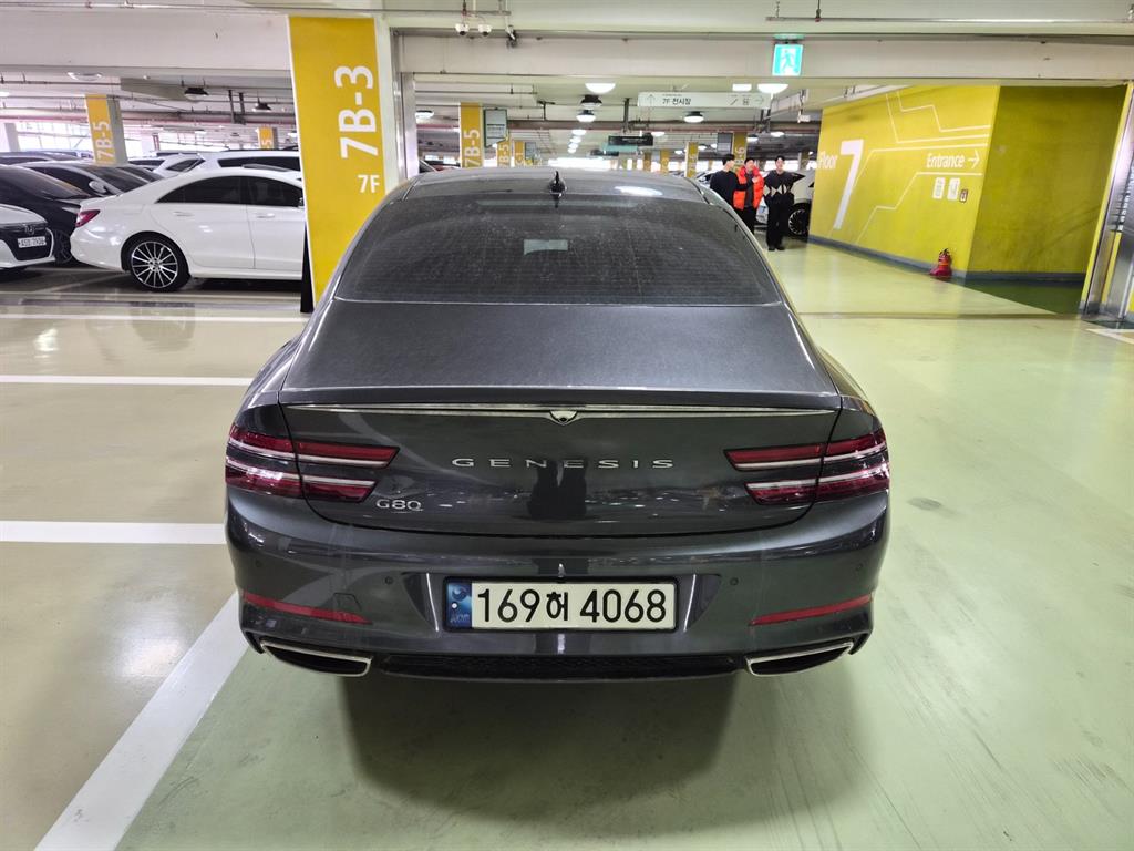 Genesis G80 - Vista 3