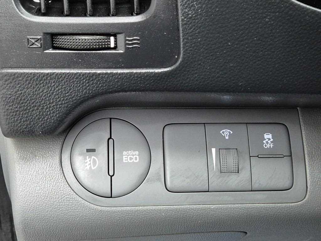 HYUNDAI Starex 2017 Blanco - Importación desde Corea - HF Imports Iquique - Foto 17