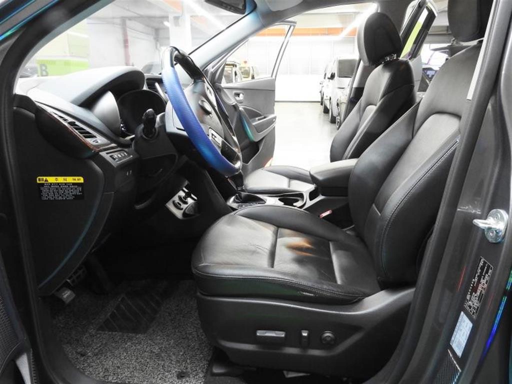 HYUNDAI Santa Fe - Vista 8