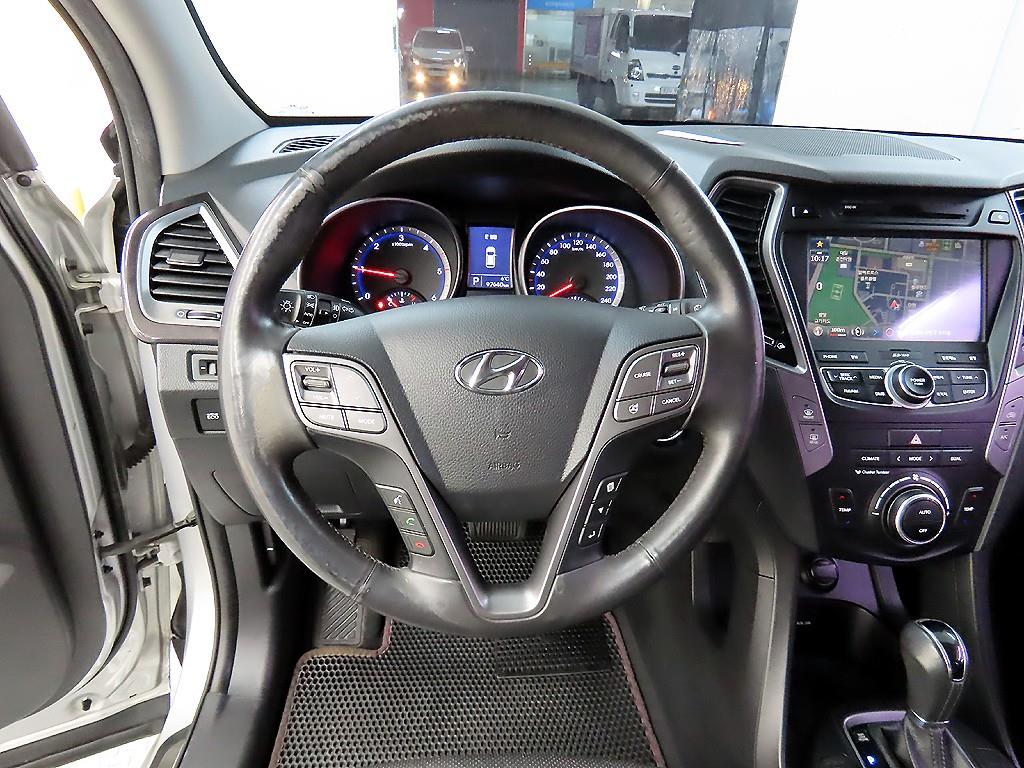 HYUNDAI Santa Fe - Vista 9
