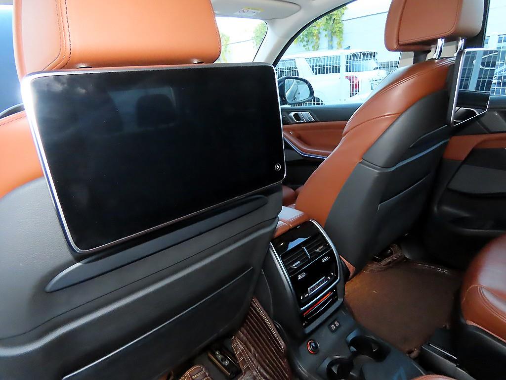 BMW X7 2021 Negro - Importación desde Corea - HF Imports Iquique - Foto 15