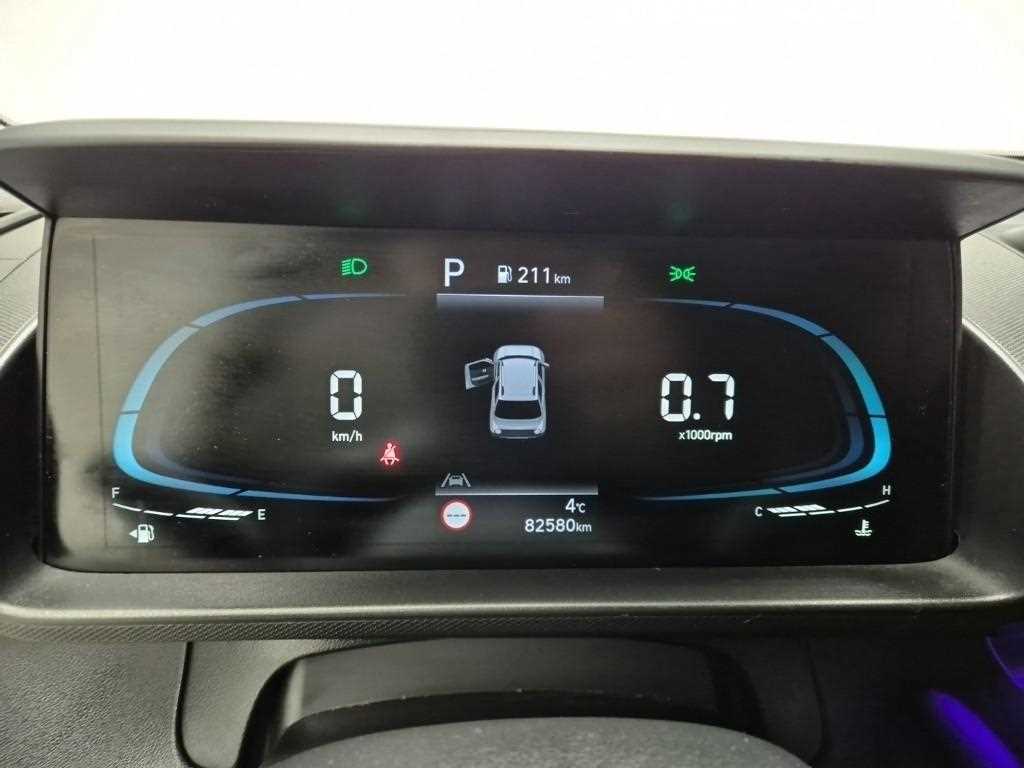 HYUNDAI Casper - Vista 6