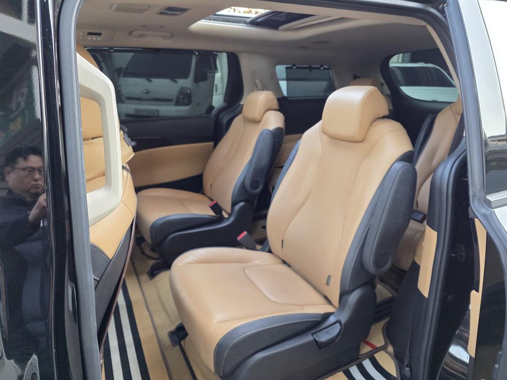 KIA Carnival 2021 Negro - Importación desde Corea - HF Imports Iquique - Foto 16