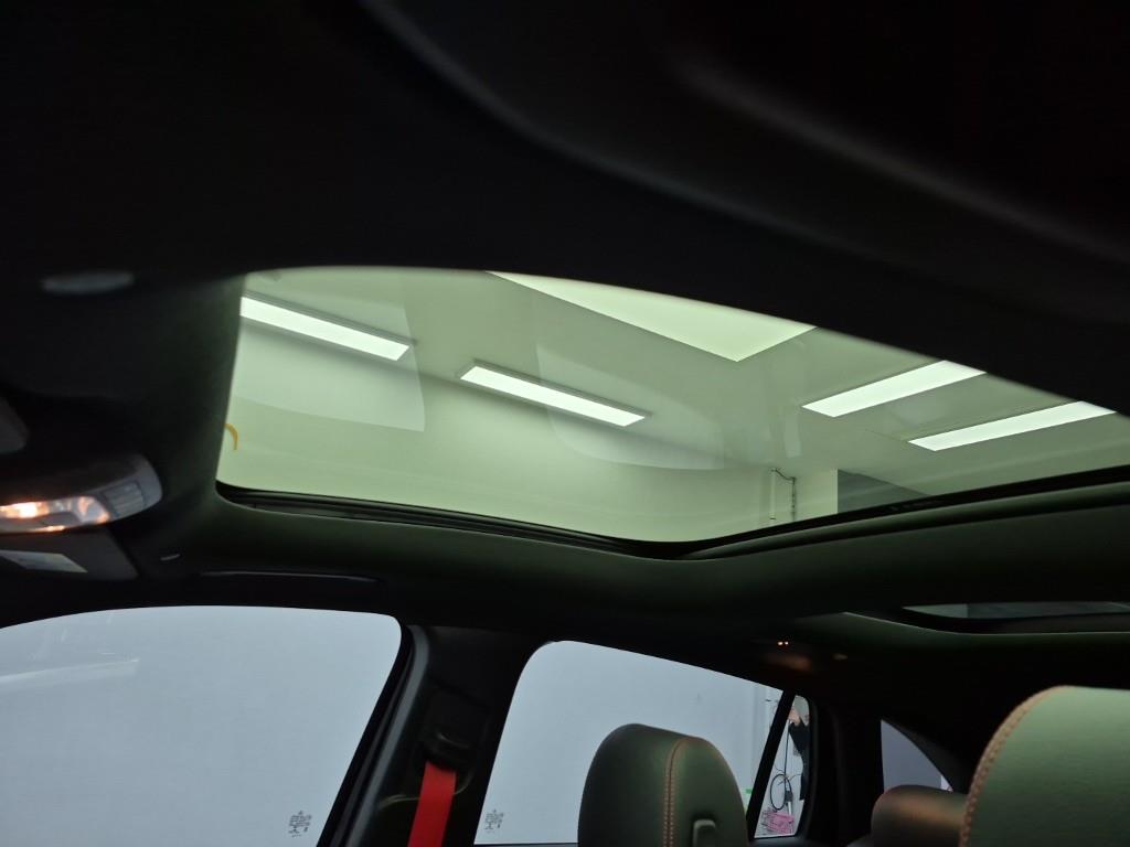 Mercedes Benz GLA Class 2022 Negro - Importación desde Corea - HF Imports Iquique - Foto 13