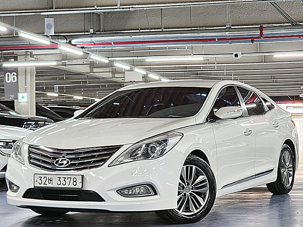 HYUNDAI Grandeur 2012 Blanco - Importación desde Corea - HF Imports Iquique - Foto 16