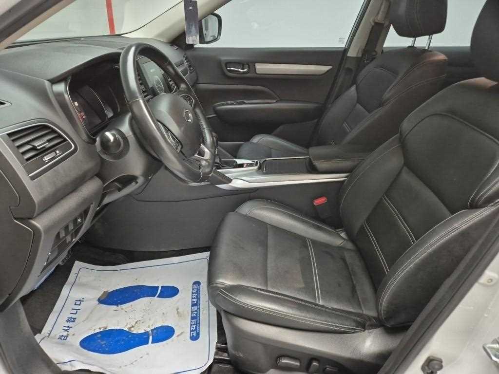 SAMSUNG QM6 - Vista 11