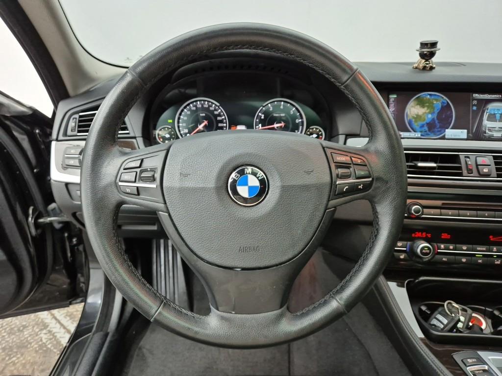 BMW 5 Series - Vista 9