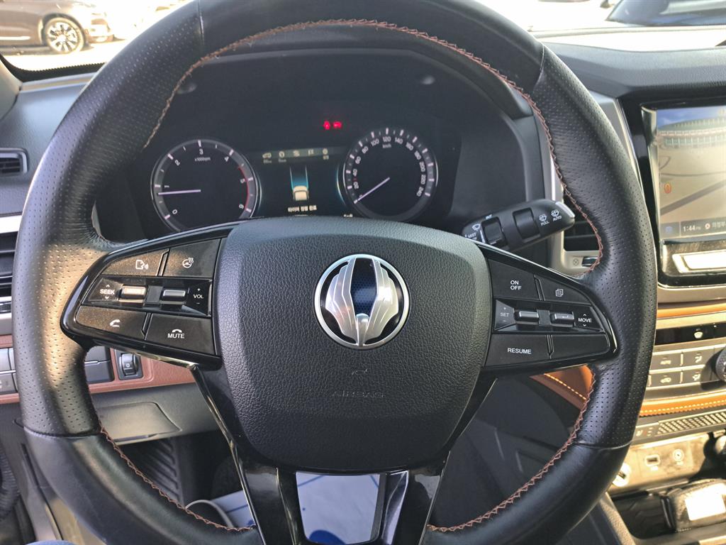 Ssangyong Rexton - Vista 12