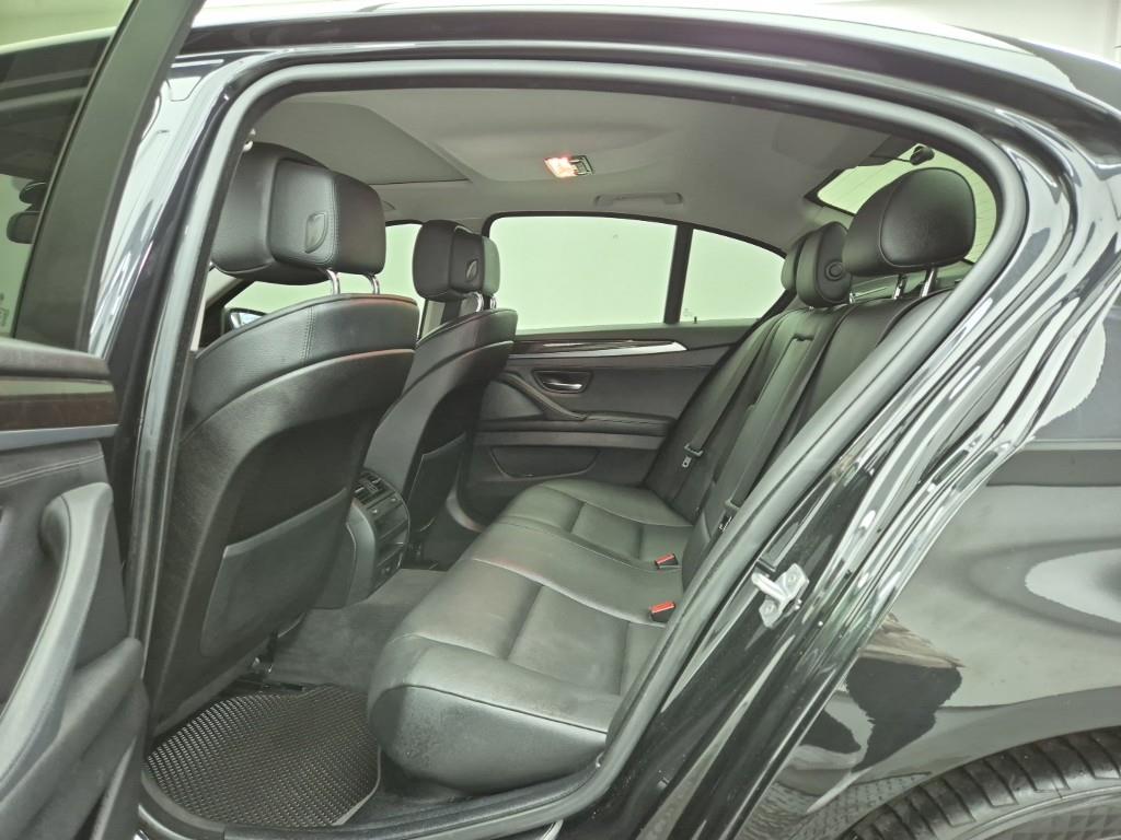 BMW 5 Series - Vista 12