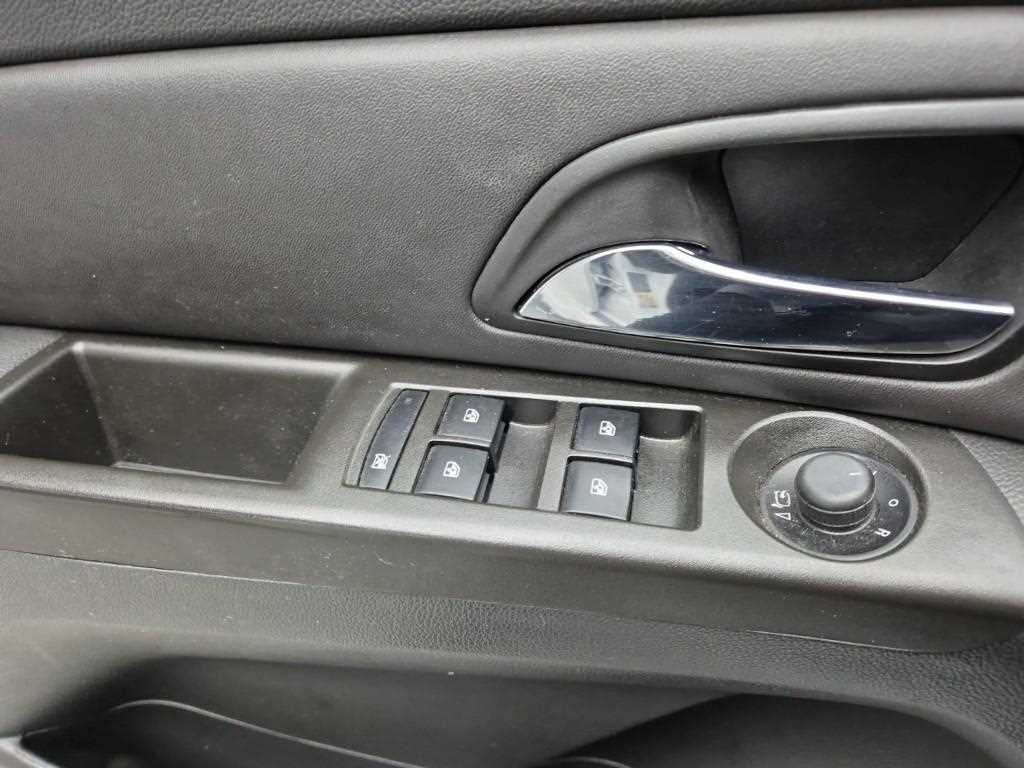 Chevrolet Cruise 2014 Blanco - Importación desde Corea - HF Imports Iquique - Foto 19