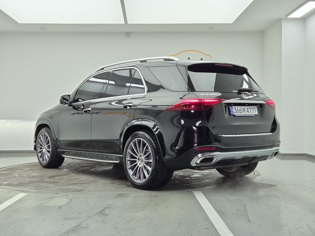Mercedes Benz GLE Class - Vista 4