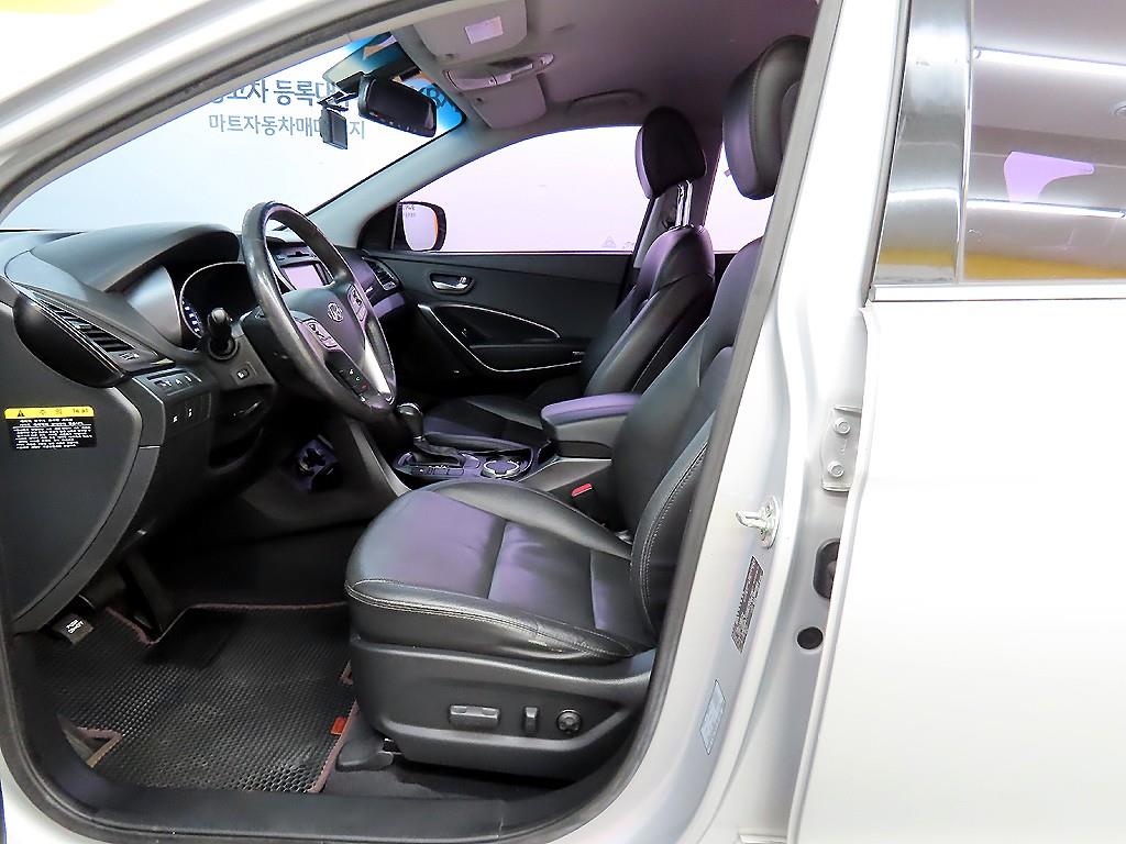 HYUNDAI Santa Fe - Vista 5