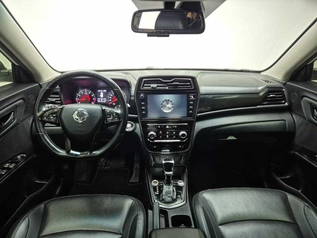 Ssangyong Tivoli - Vista 7