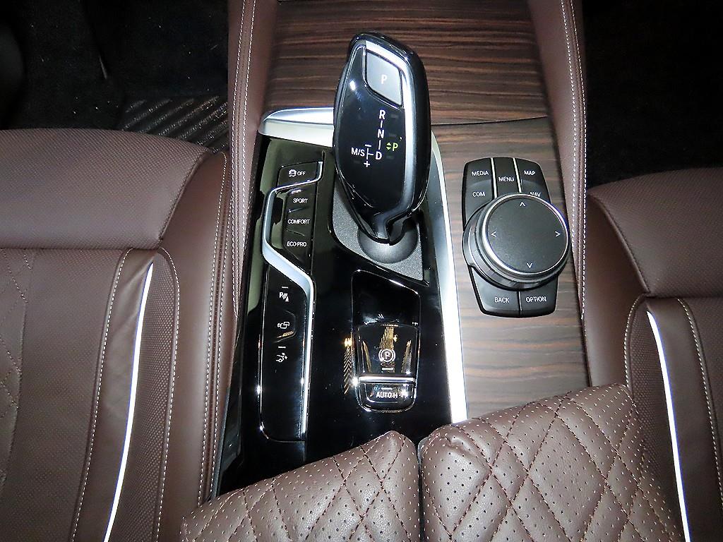 BMW Gran Turismo - Vista 12