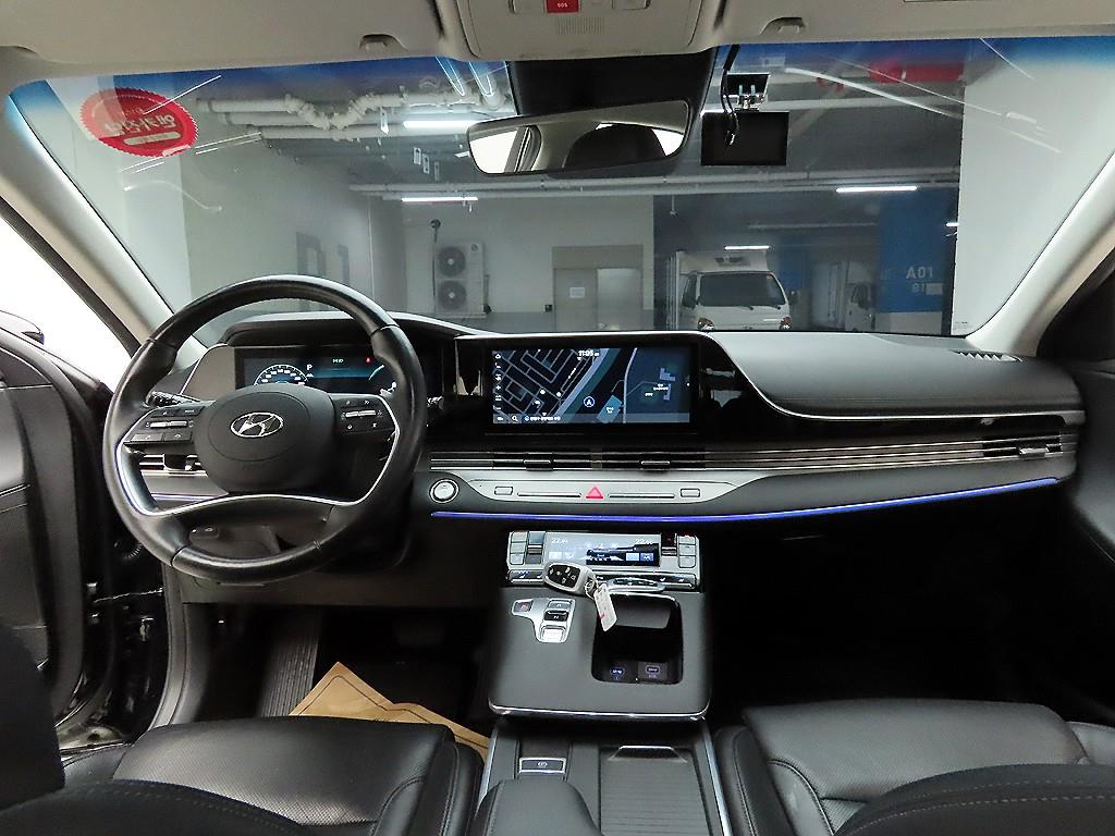 HYUNDAI Grandeur - Vista 7