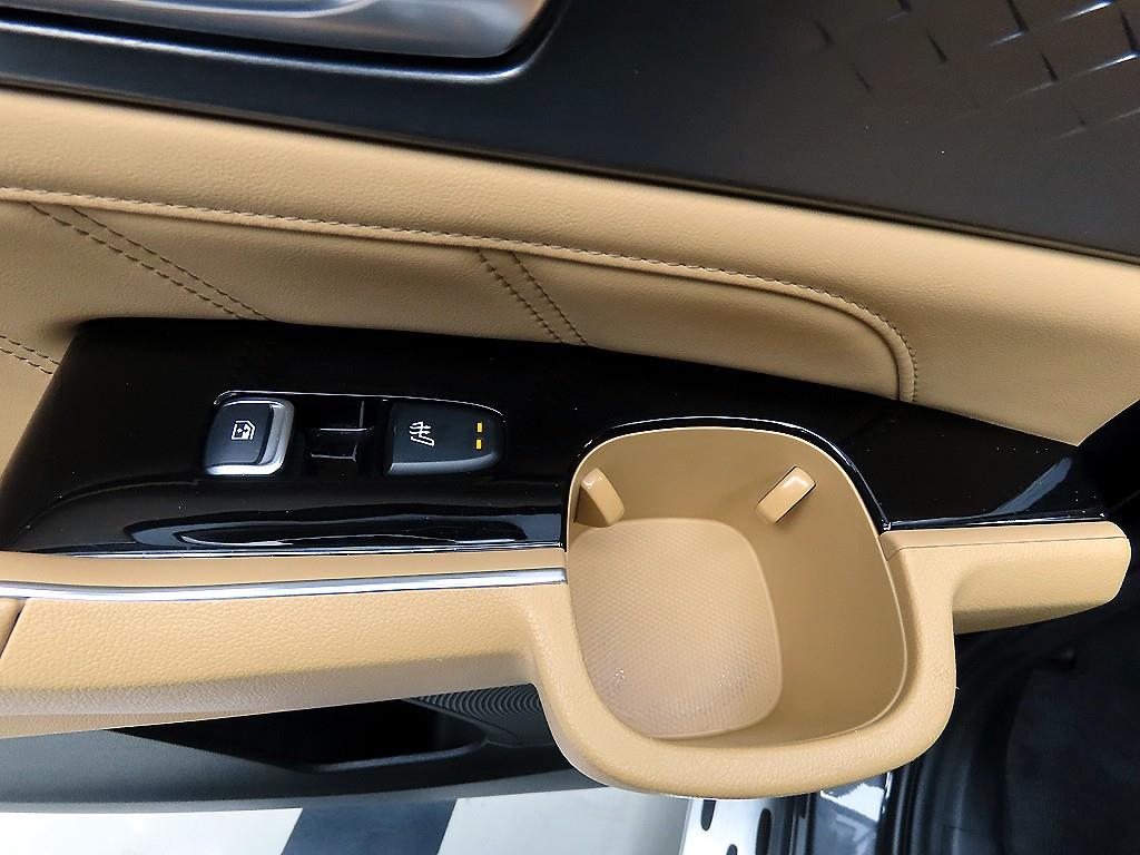 KIA Sorento - Vista 12