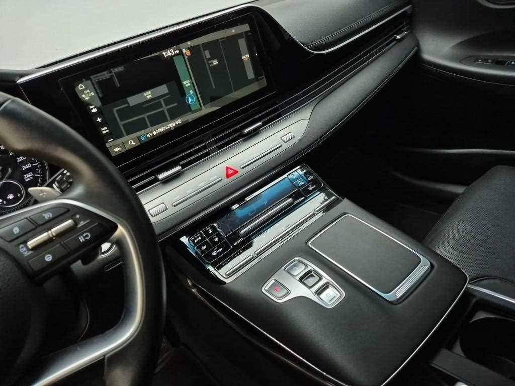 HYUNDAI Grandeur - Vista 10