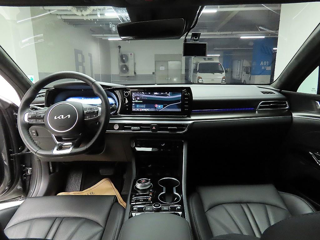 KIA K5 - Vista 8