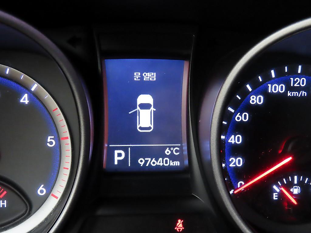 HYUNDAI Santa Fe - Vista 8