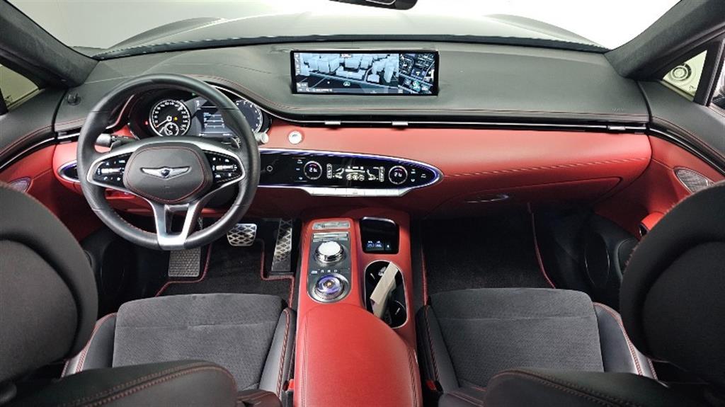 Genesis GV70 - Vista 7