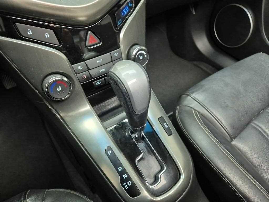 Chevrolet Cruise - Vista 8