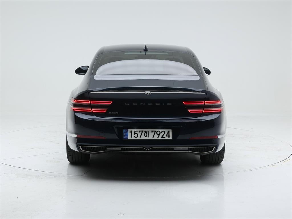 Genesis G80 - Vista 9