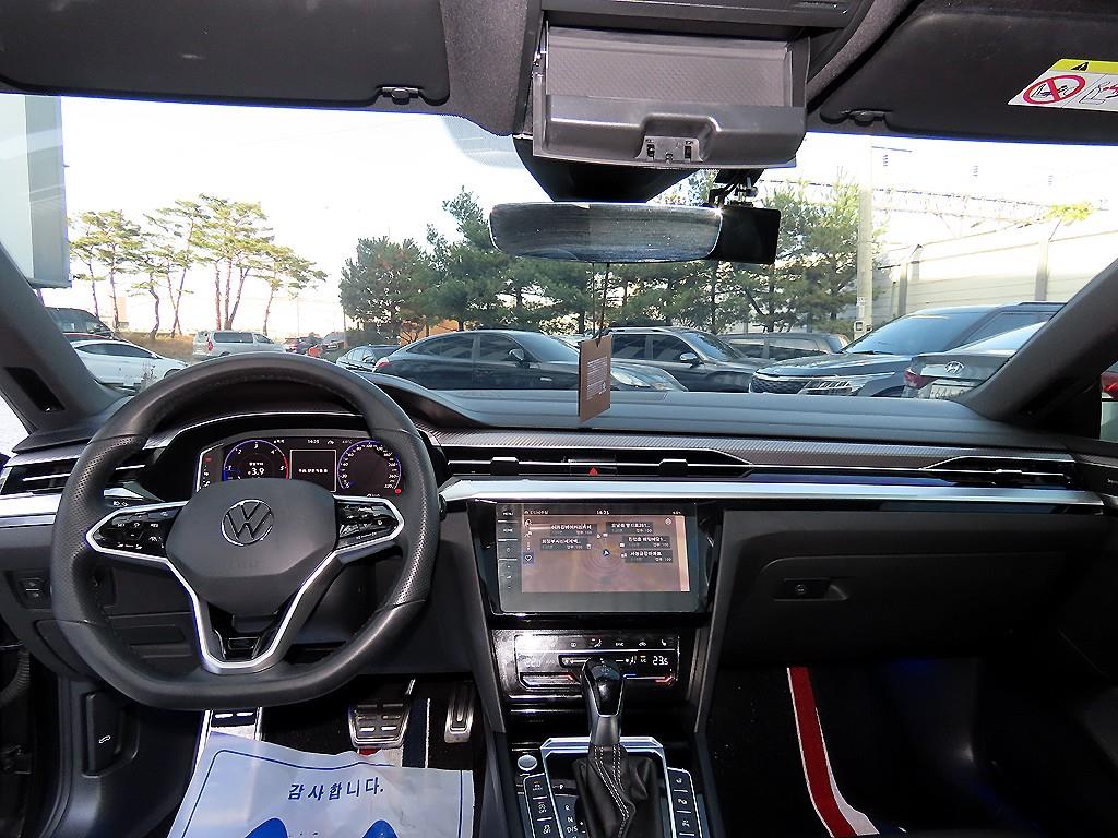 Volkswagen Arteon - Vista 7