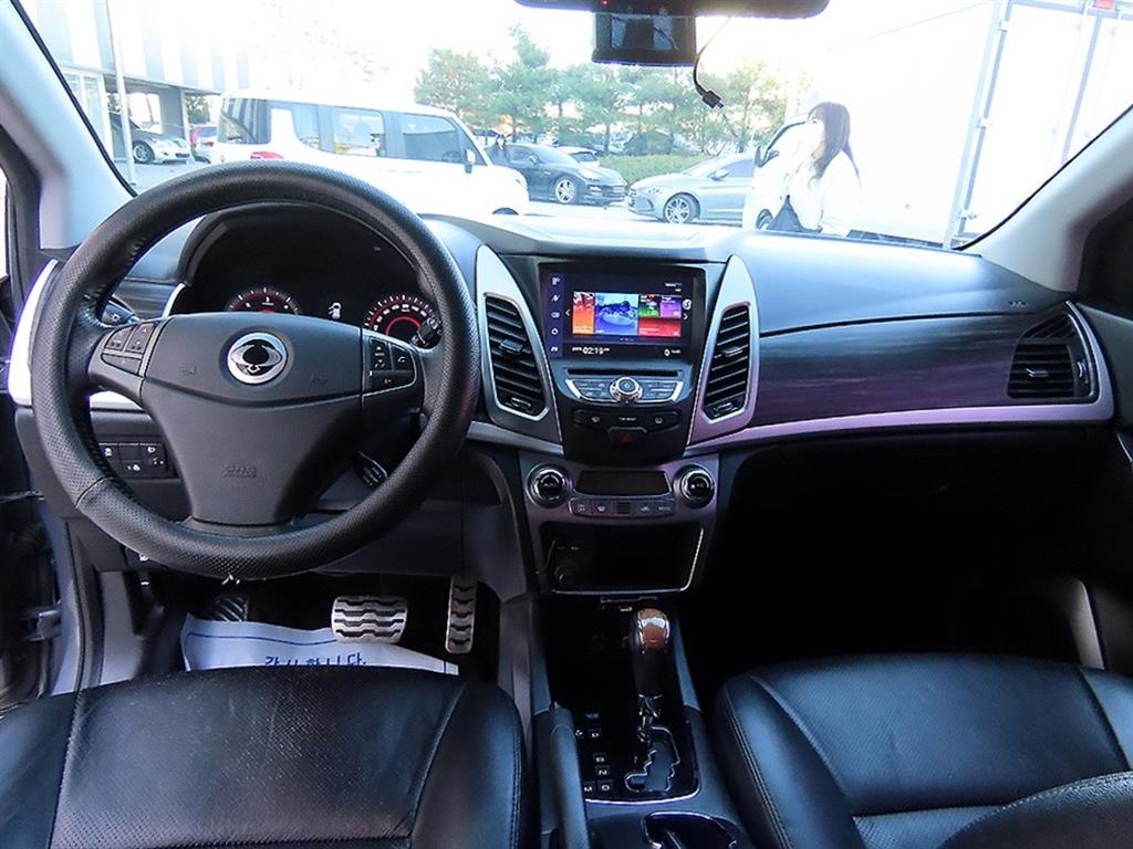 Ssangyong Korando - Vista 7