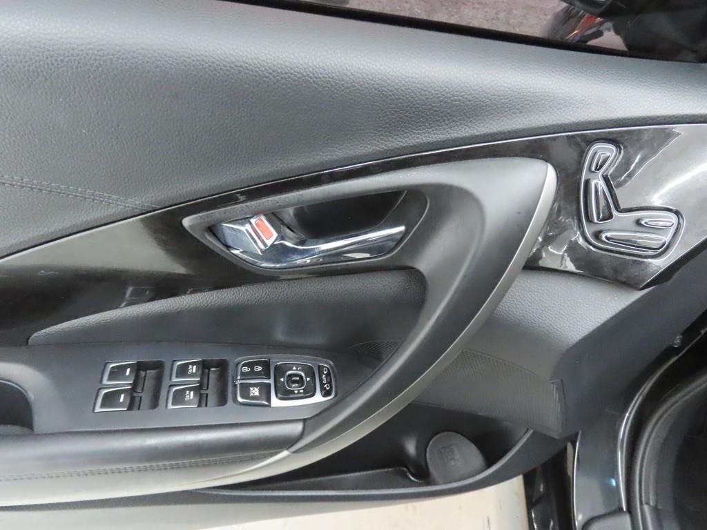 HYUNDAI Grandeur - Vista 9