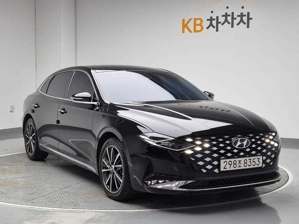 HYUNDAI Grandeur - Vista 4