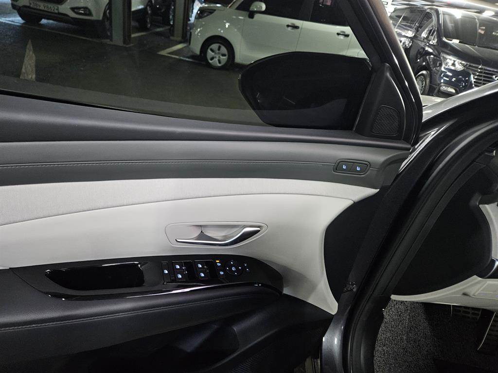 HYUNDAI Tucson - Vista 8