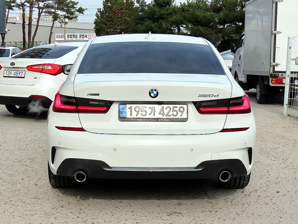 BMW 3 series - Vista 4