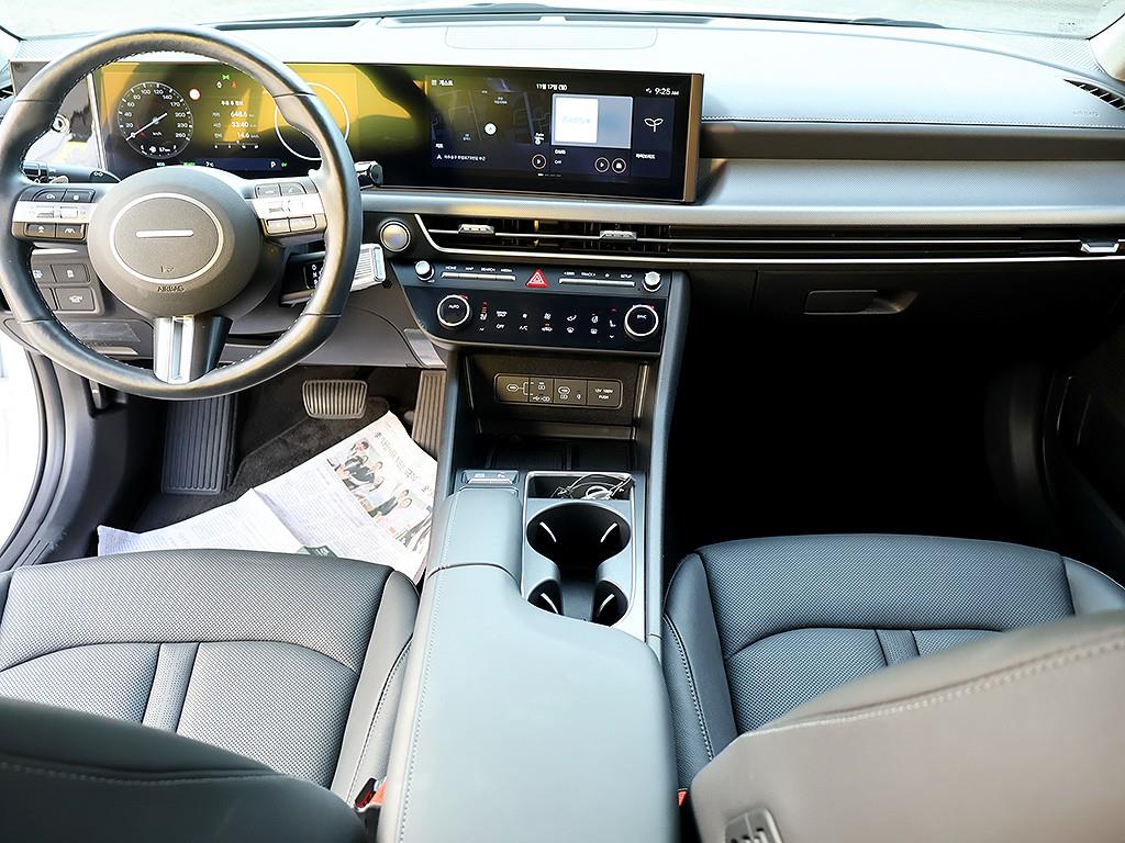 HYUNDAI Sonata - Vista 9