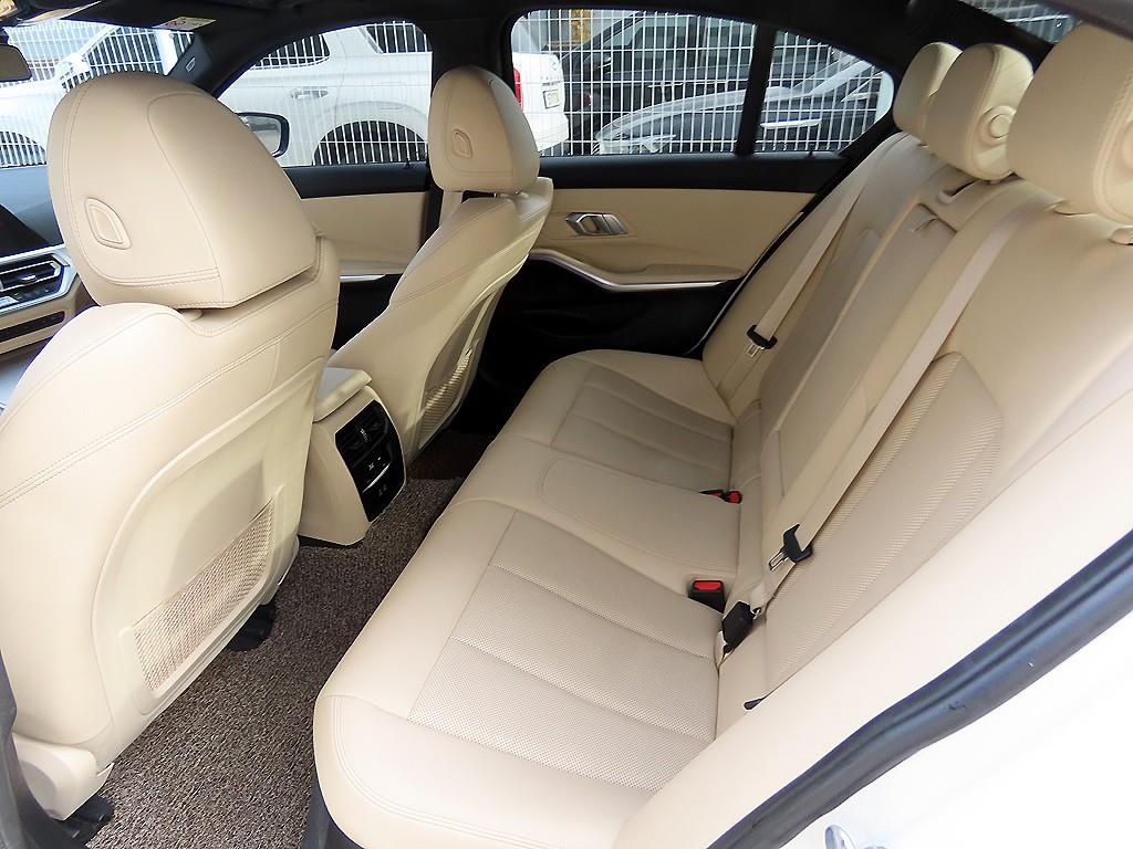 BMW 3 series - Vista 6