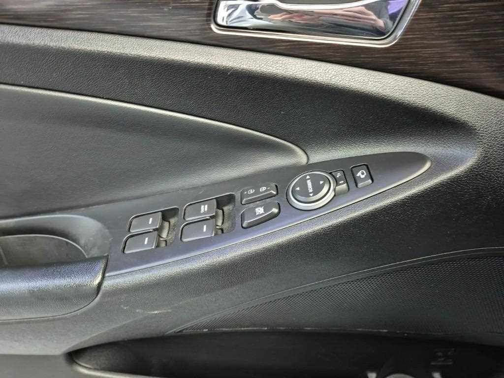 HYUNDAI Sonata 2012 Blanco - Importación desde Corea - HF Imports Iquique - Foto 17