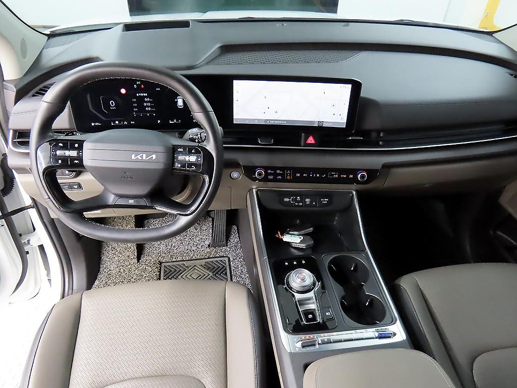 KIA Carnival - Vista 7