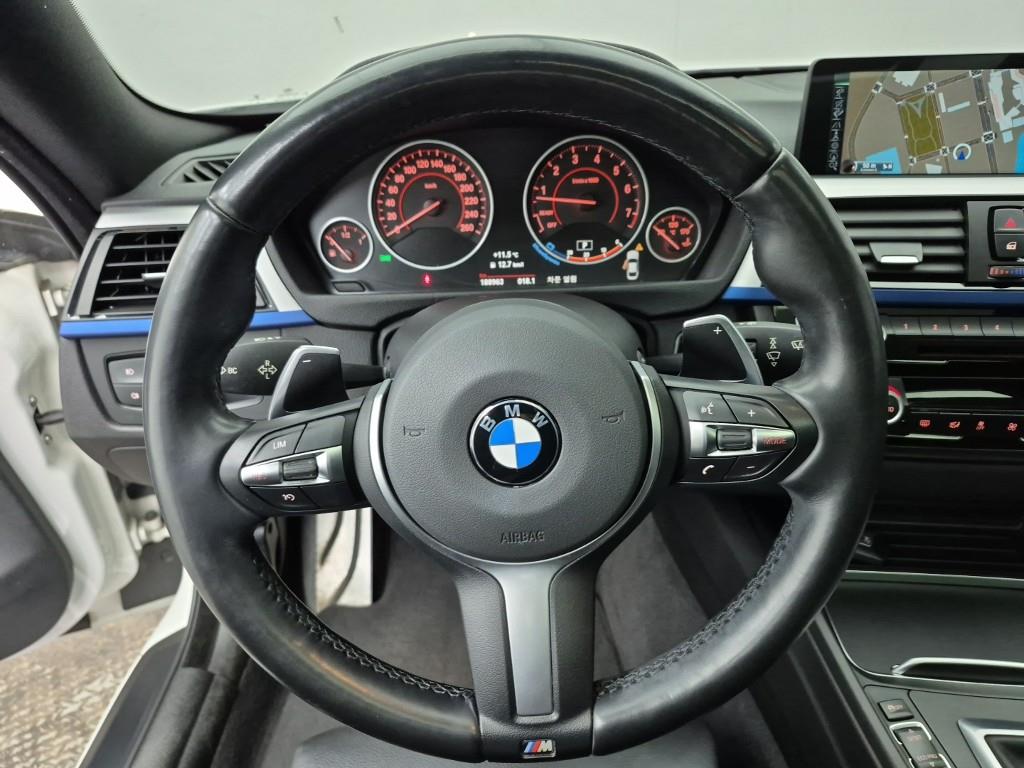 BMW 4 Series - Vista 9