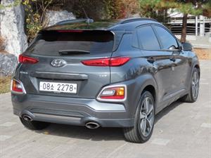 HYUNDAI Kona - Vista 6