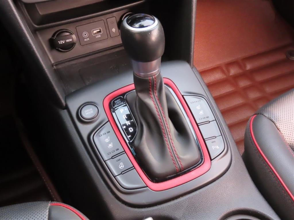 HYUNDAI Kona - Vista 11