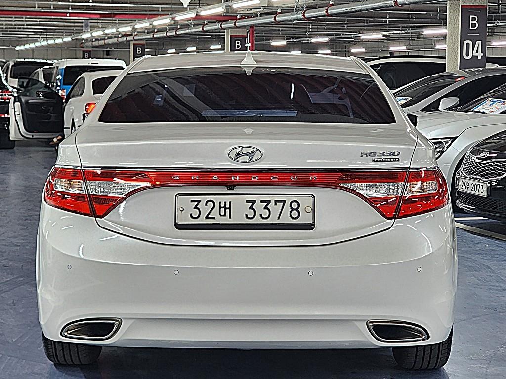 HYUNDAI Grandeur - Vista 4