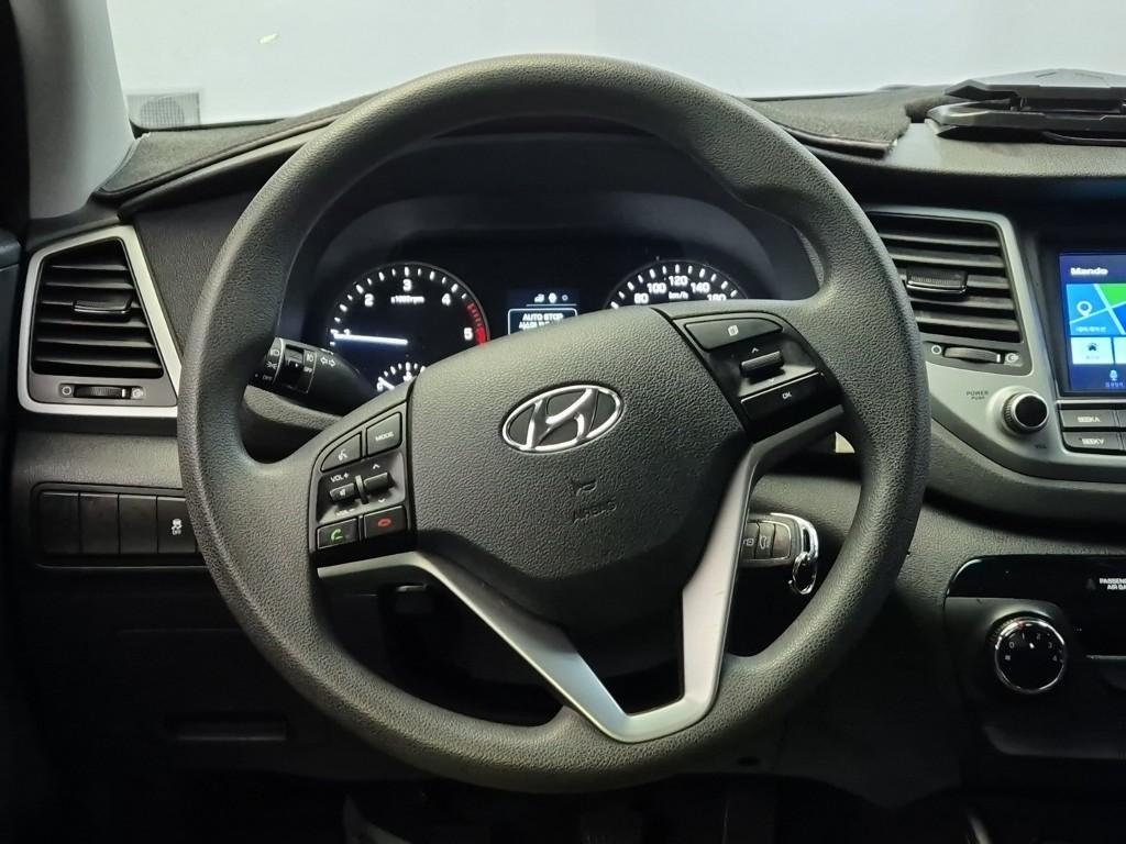 HYUNDAI Tucson - Vista 9