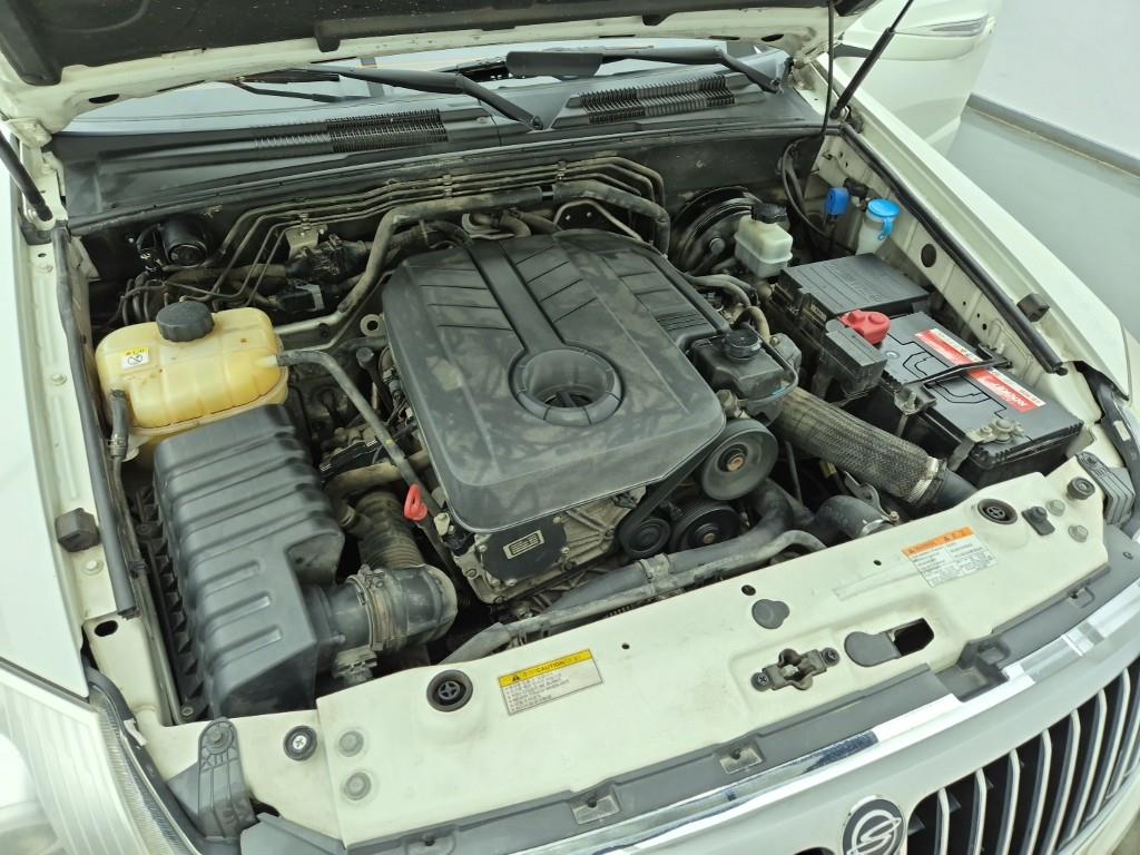 Ssangyong Rexton - Vista 6