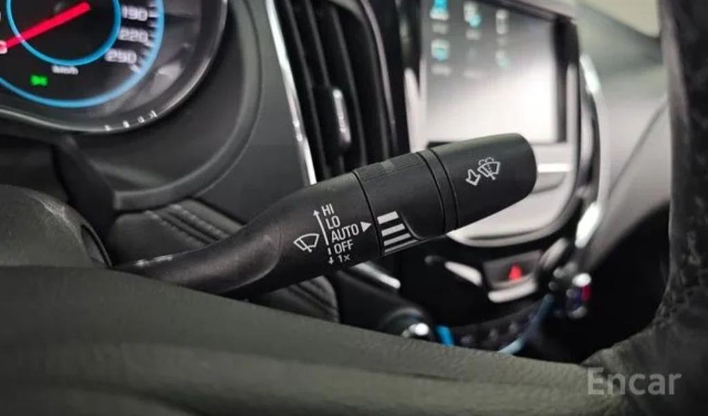 Chevrolet Cruise 2017 Azul - Importación desde Corea - HF Imports Iquique - Foto 17