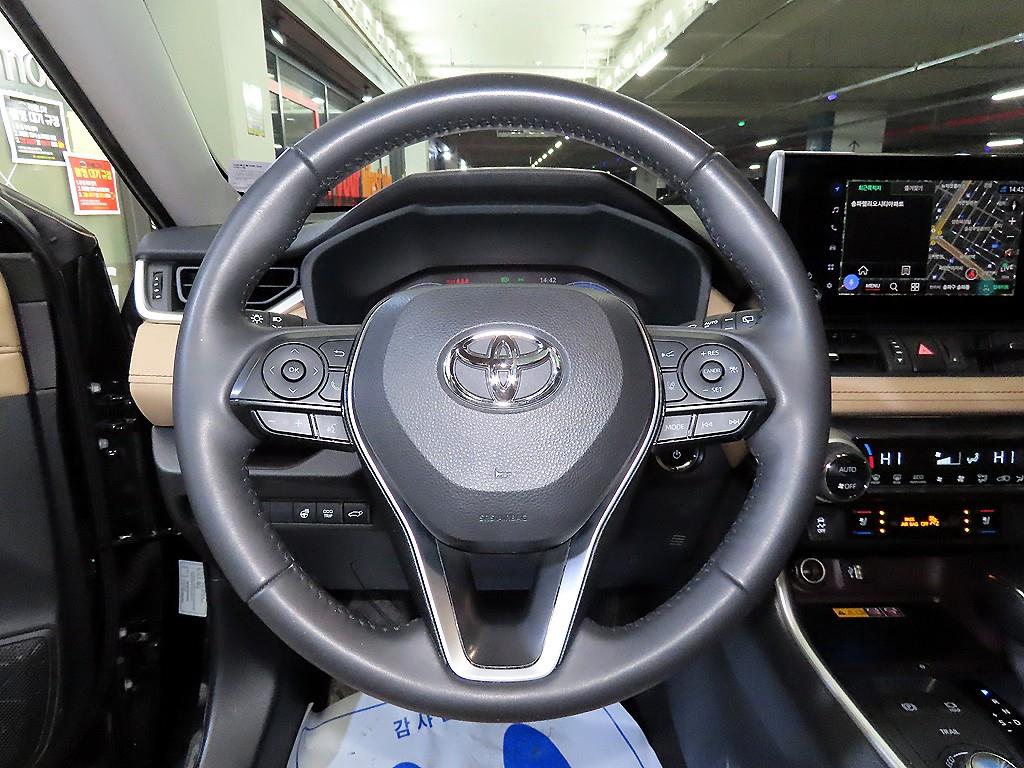 Toyota RAV4 - Vista 8